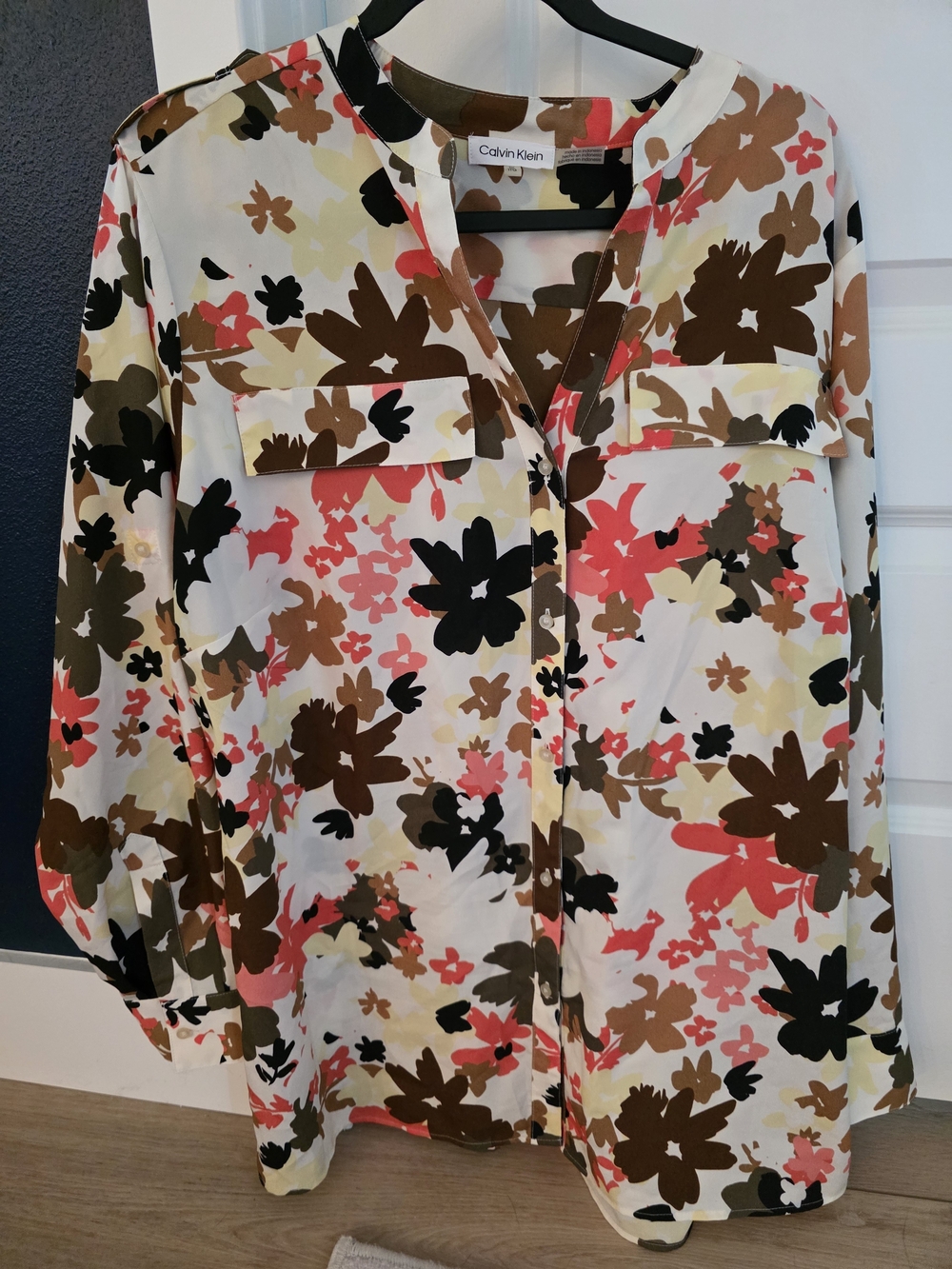 Calvin Klein Floral Button-Up Blouse